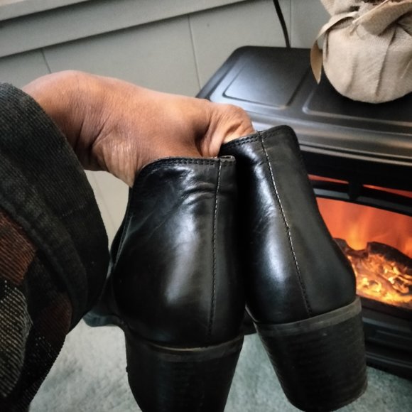 black leather booties - Picture 5 of 6